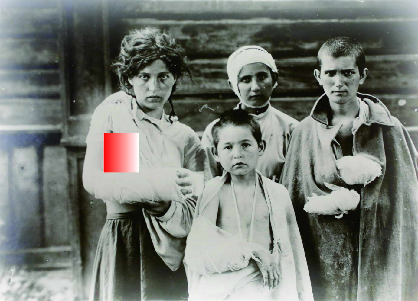 Anak-anak korban pogroms di Ukraina tahun 1917-1920. Photo: oldmagazinearticles.com